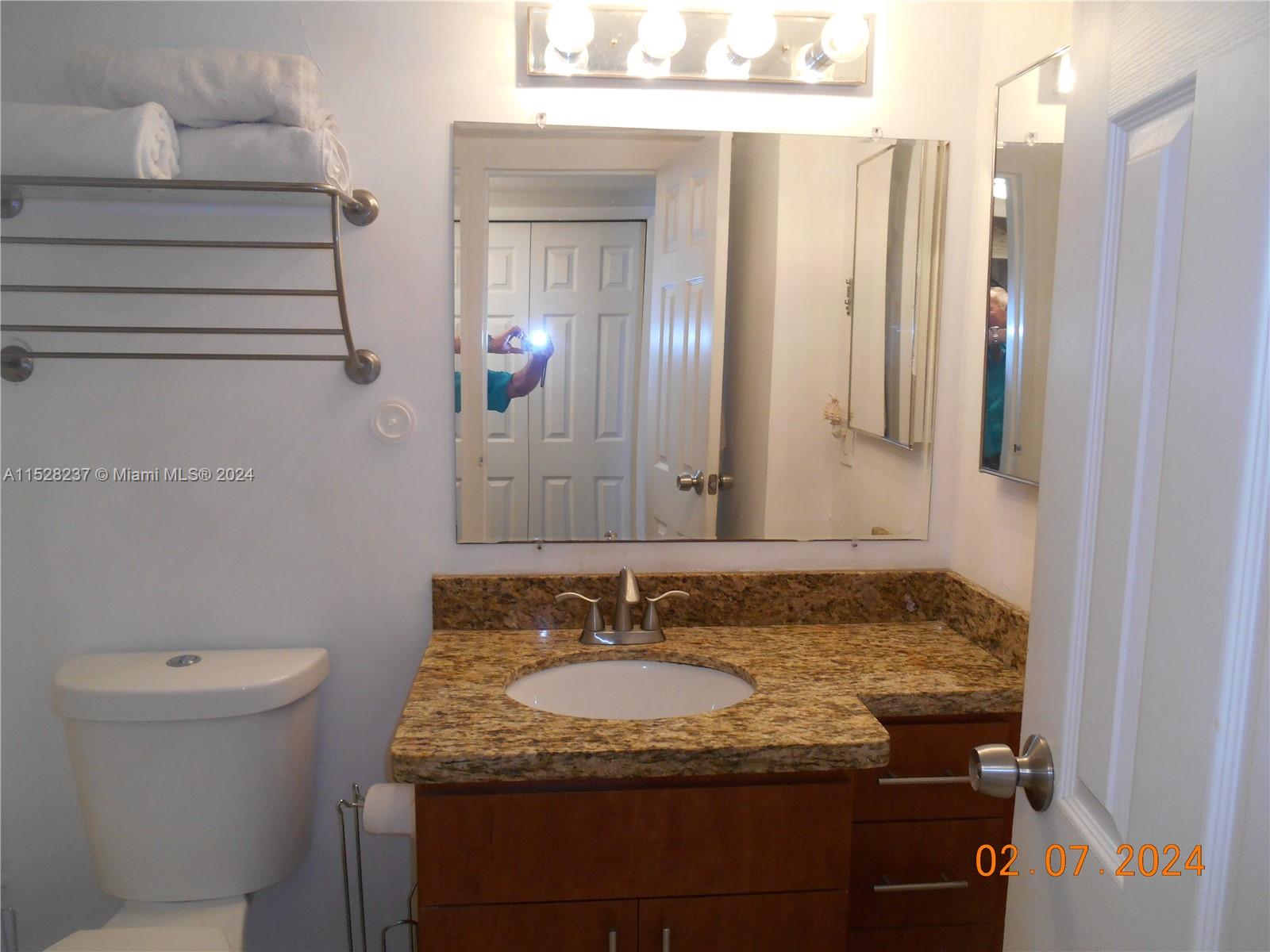 Sunny Isles Beach, FL, 33160 United States, 1 Bedroom Bedrooms, ,1 BathroomBathrooms,Residential,For Sale,A11528237