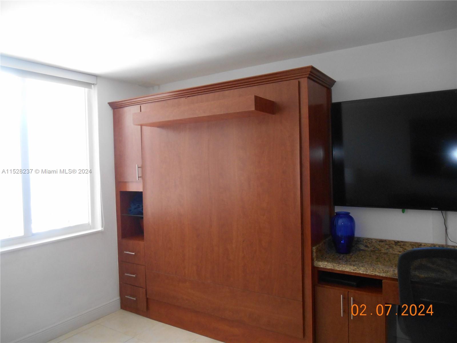 Sunny Isles Beach, FL, 33160 United States, 1 Bedroom Bedrooms, ,1 BathroomBathrooms,Residential,For Sale,A11528237