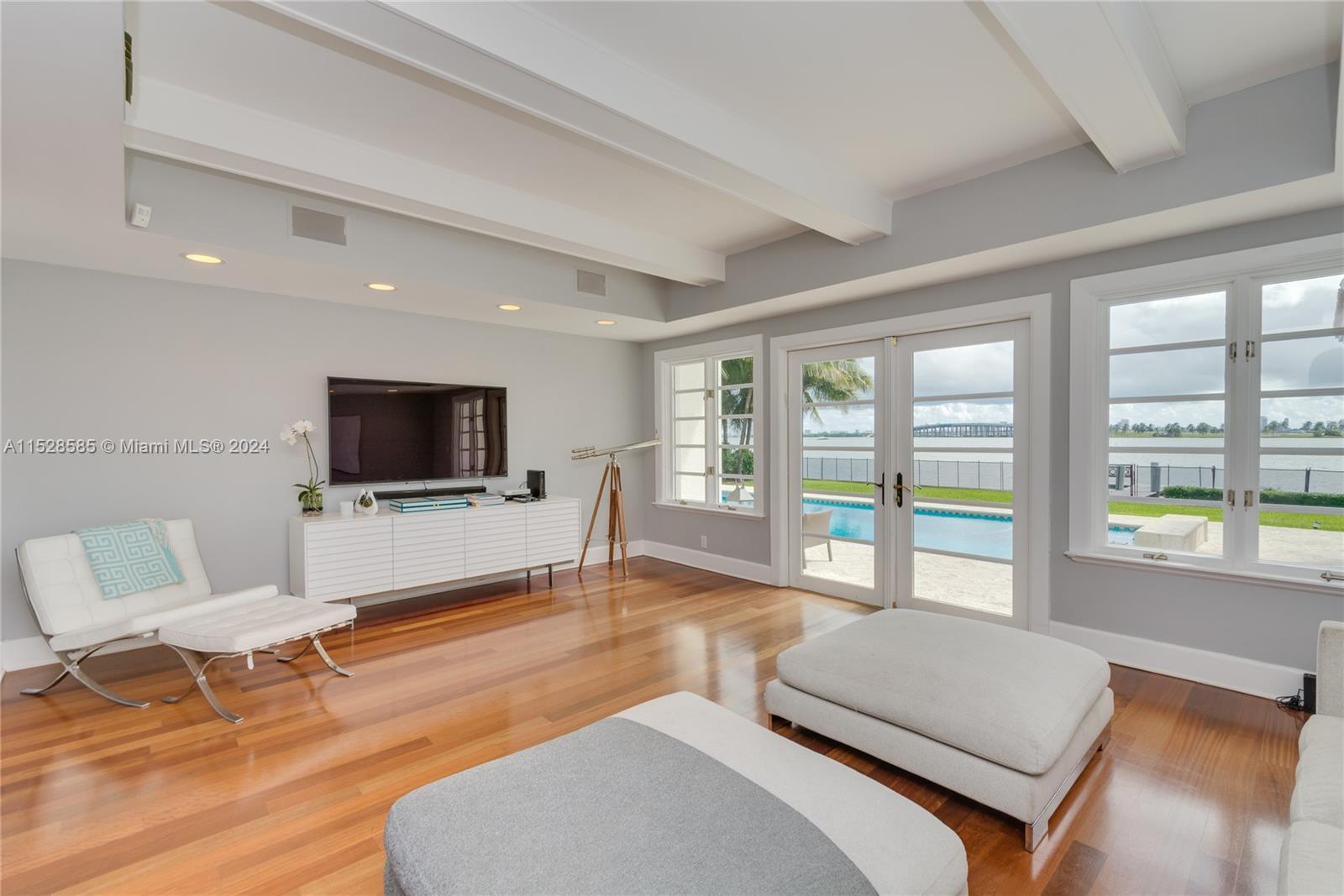 586 Sabal Palm Rd, Miami, Florida 33137, 7 Bedrooms Bedrooms, ,5 BathroomsBathrooms,Residential,For Sale,586 Sabal Palm Rd,A11528585