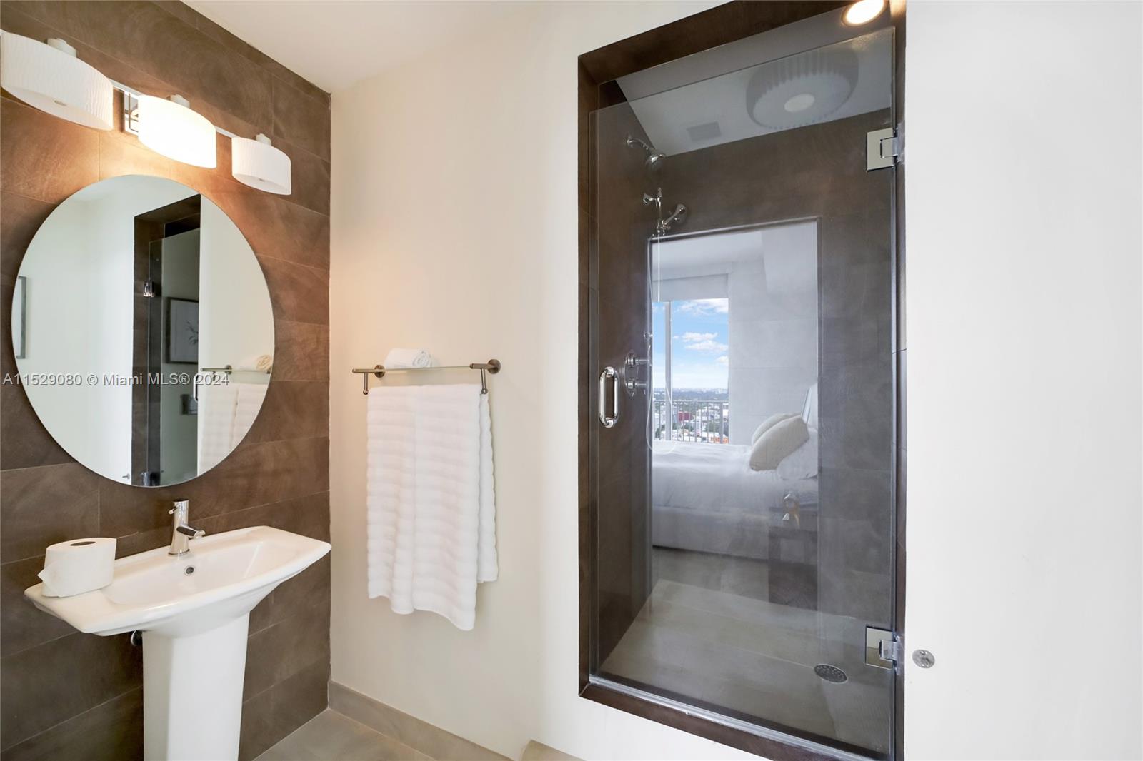 2020 N Bayshore Dr 3405-3406, Miami, Florida 33137, 4 Bedrooms Bedrooms, ,4 BathroomsBathrooms,Residentiallease,For Rent,2020 N Bayshore Dr 3405-3406,A11529080