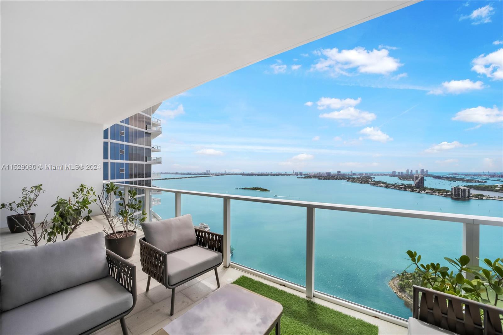 2020 N Bayshore Dr 3405-3406, Miami, Florida 33137, 4 Bedrooms Bedrooms, ,4 BathroomsBathrooms,Residentiallease,For Rent,2020 N Bayshore Dr 3405-3406,A11529080