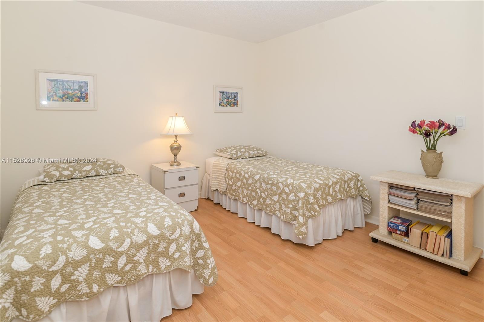 314 SE 10th St 403, Dania Beach, Florida 33004, 2 Bedrooms Bedrooms, ,2 BathroomsBathrooms,Residential,For Sale,314 SE 10th St 403,A11528926