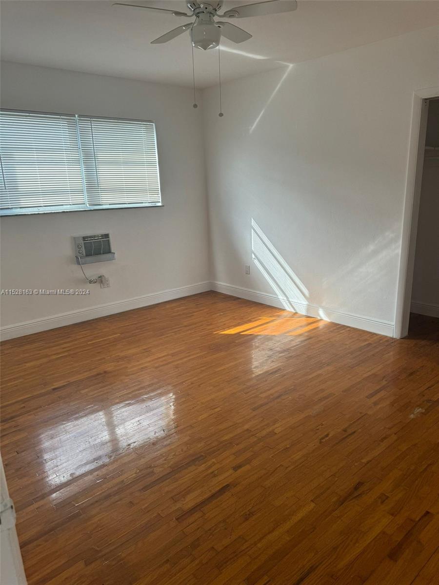 1316 NE 105th St 104, Miami Shores, Florida 33138, 2 Bedrooms Bedrooms, ,2 BathroomsBathrooms,Residentiallease,For Rent,1316 NE 105th St 104,A11528163