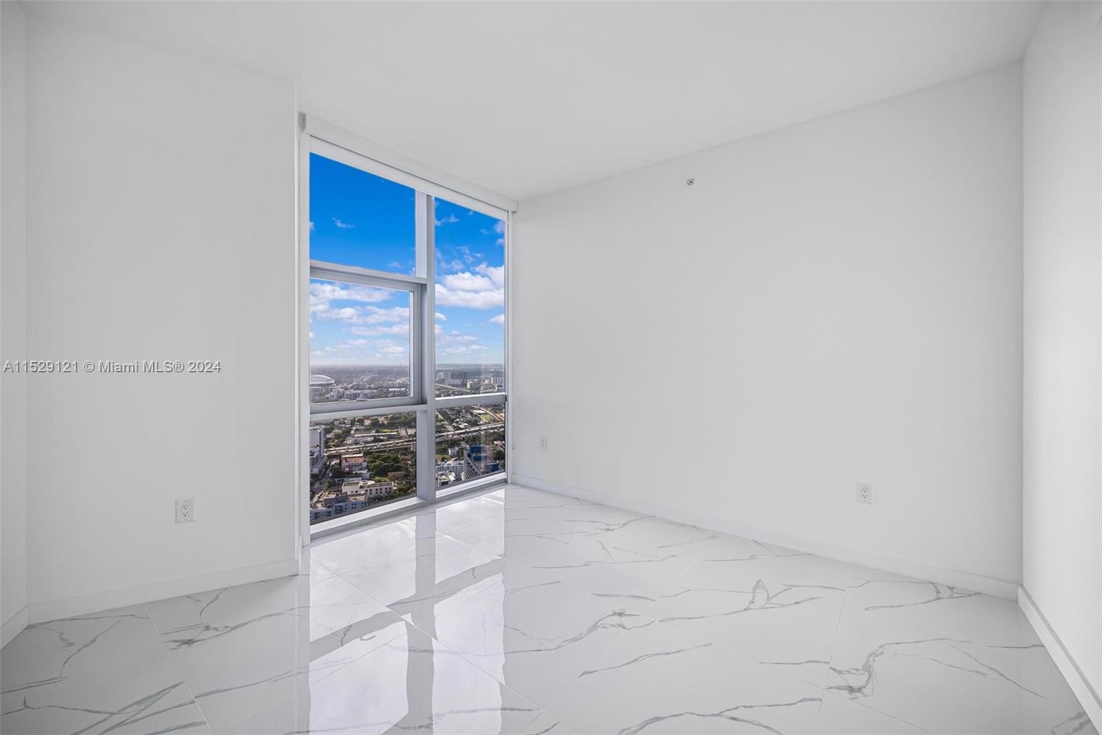 851 NE 1st Ave 4802, Miami, Florida 33132, 3 Bedrooms Bedrooms, ,4 BathroomsBathrooms,Residential,For Sale,851 NE 1st Ave 4802,A11529121