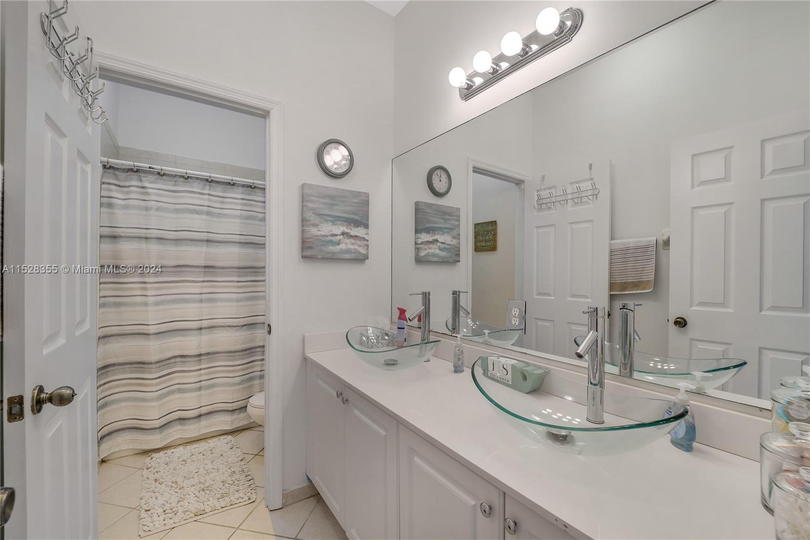 2944 NE 2nd Dr, Homestead, Florida 33033, 3 Bedrooms Bedrooms, ,2 BathroomsBathrooms,Residentiallease,For Rent,2944 NE 2nd Dr,A11528355