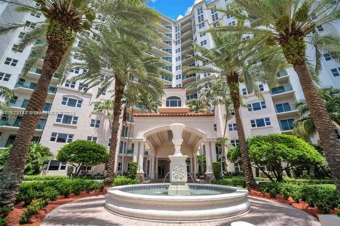 19900 E Country Club Dr 318, Aventura, Florida 33180, 2 Bedrooms Bedrooms, ,2 BathroomsBathrooms,Residentiallease,For Rent,19900 E Country Club Dr 318,A11529143