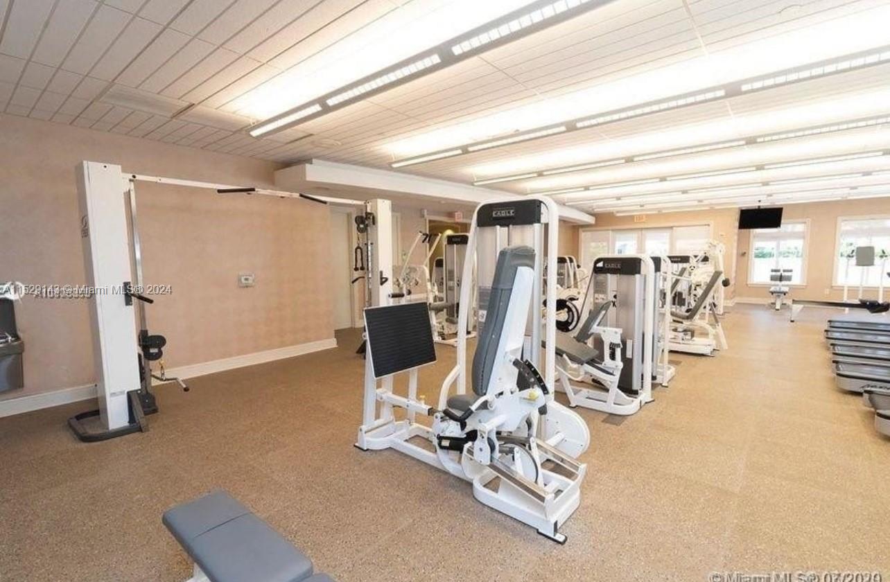 19900 E Country Club Dr 318, Aventura, Florida 33180, 2 Bedrooms Bedrooms, ,2 BathroomsBathrooms,Residentiallease,For Rent,19900 E Country Club Dr 318,A11529143