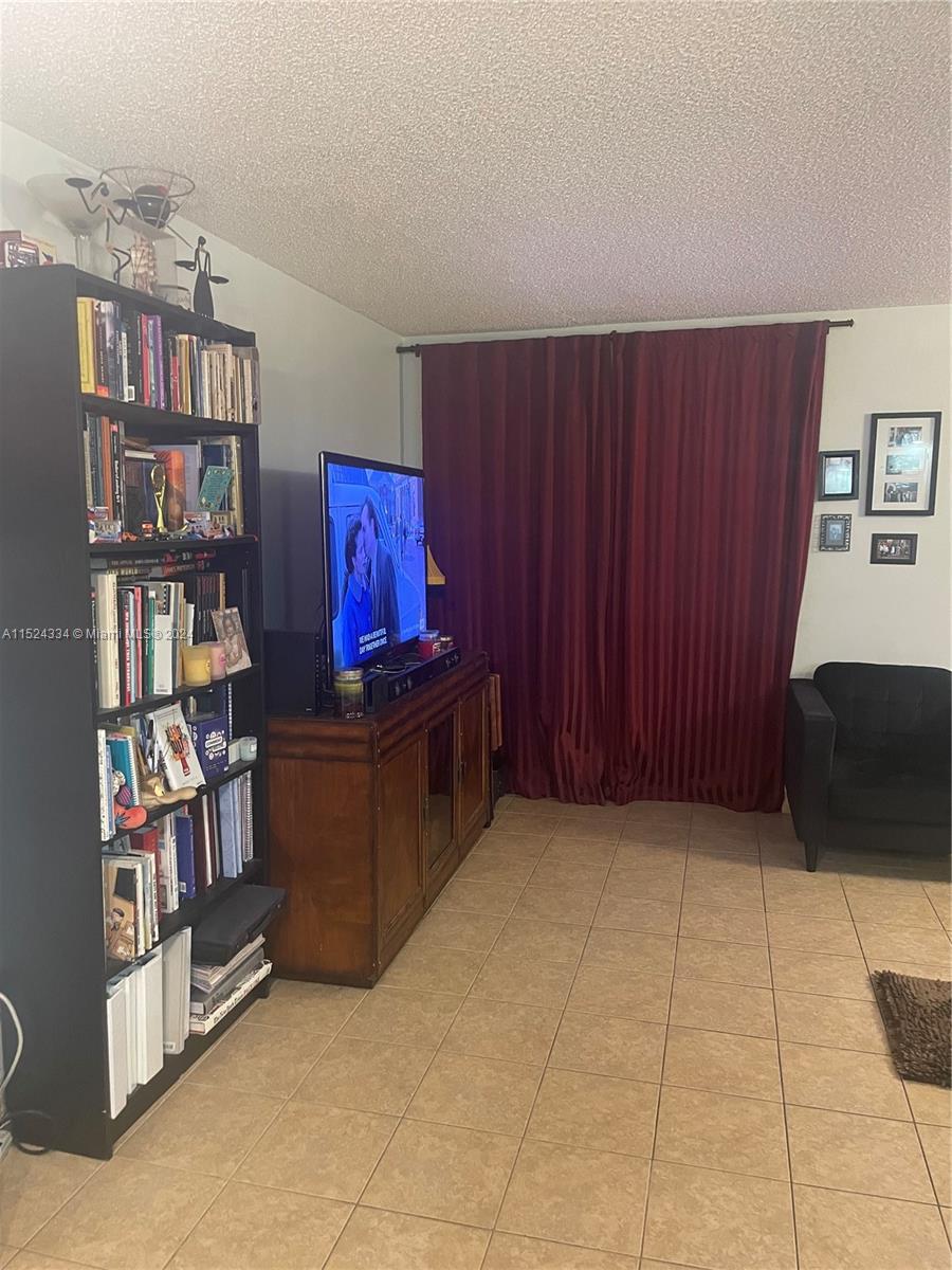 9761 W Mcnab Rd 114, Tamarac, Florida 33321, 2 Bedrooms Bedrooms, ,2 BathroomsBathrooms,Residential,For Sale,9761 W Mcnab Rd 114,A11524334