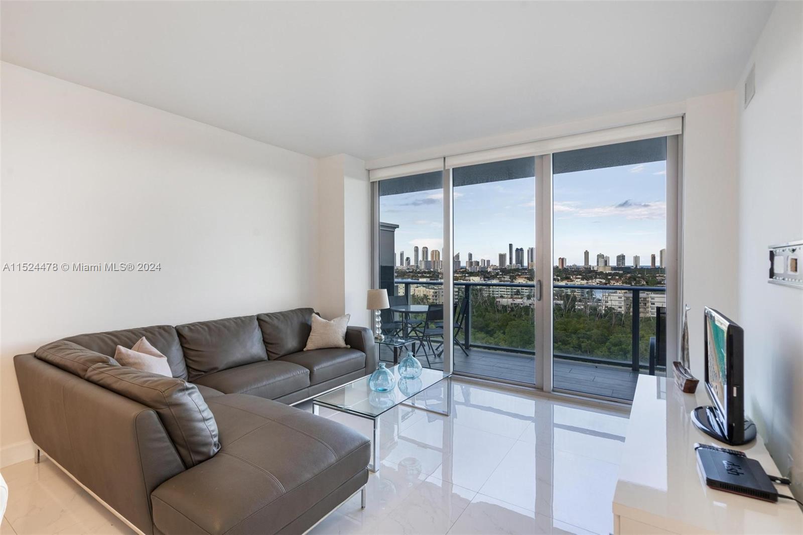 16385  Biscayne Blvd #1216 For Sale A11524478, FL