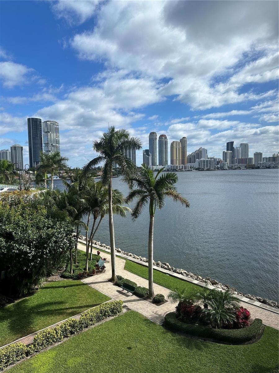 Beautifully renovated 2/2 unit with intercostal and ocean views the heart of Aventura, at Mystic Pointe! Great community, with security, doorman, gated, garage tons of amenities including pool, gym, spa, and tennis courts. Walking distance to worship centers, and shops. Completely newly renovated and upgraded in all areas, new kitchen, bathrooms, floors, vanities throughout. Master bedroom has walk-in closet and grand bath tub, can be rented furnished or unfurnished, available immediately, please schedule showing on showtime or txt/call.