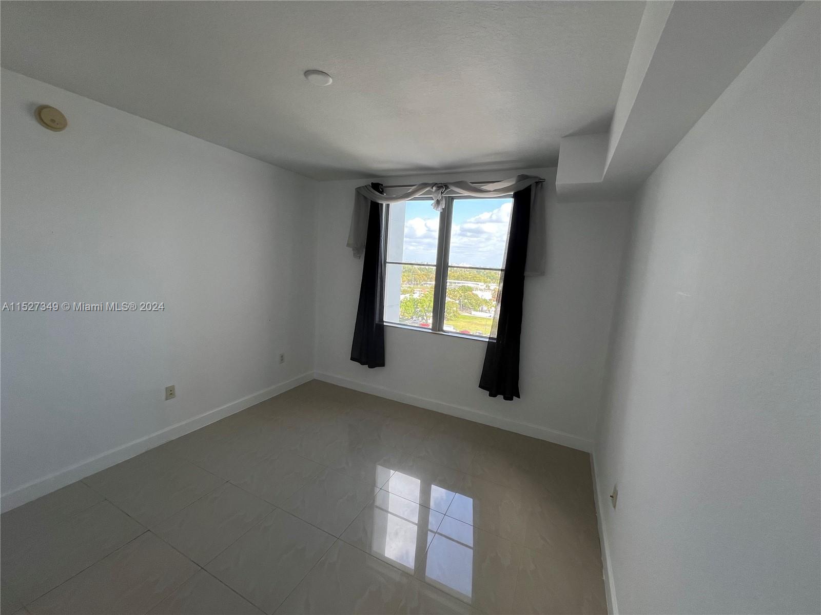 1830 Radius Dr 909, Hollywood, Florida 33020, 2 Bedrooms Bedrooms, ,2 BathroomsBathrooms,Residential,For Sale,1830 Radius Dr 909,A11527349