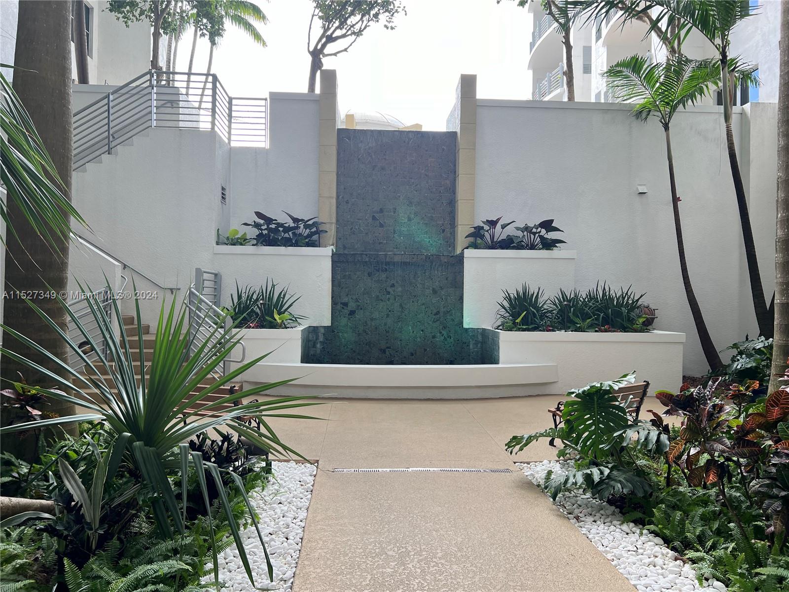 1830 Radius Dr 909, Hollywood, Florida 33020, 2 Bedrooms Bedrooms, ,2 BathroomsBathrooms,Residential,For Sale,1830 Radius Dr 909,A11527349