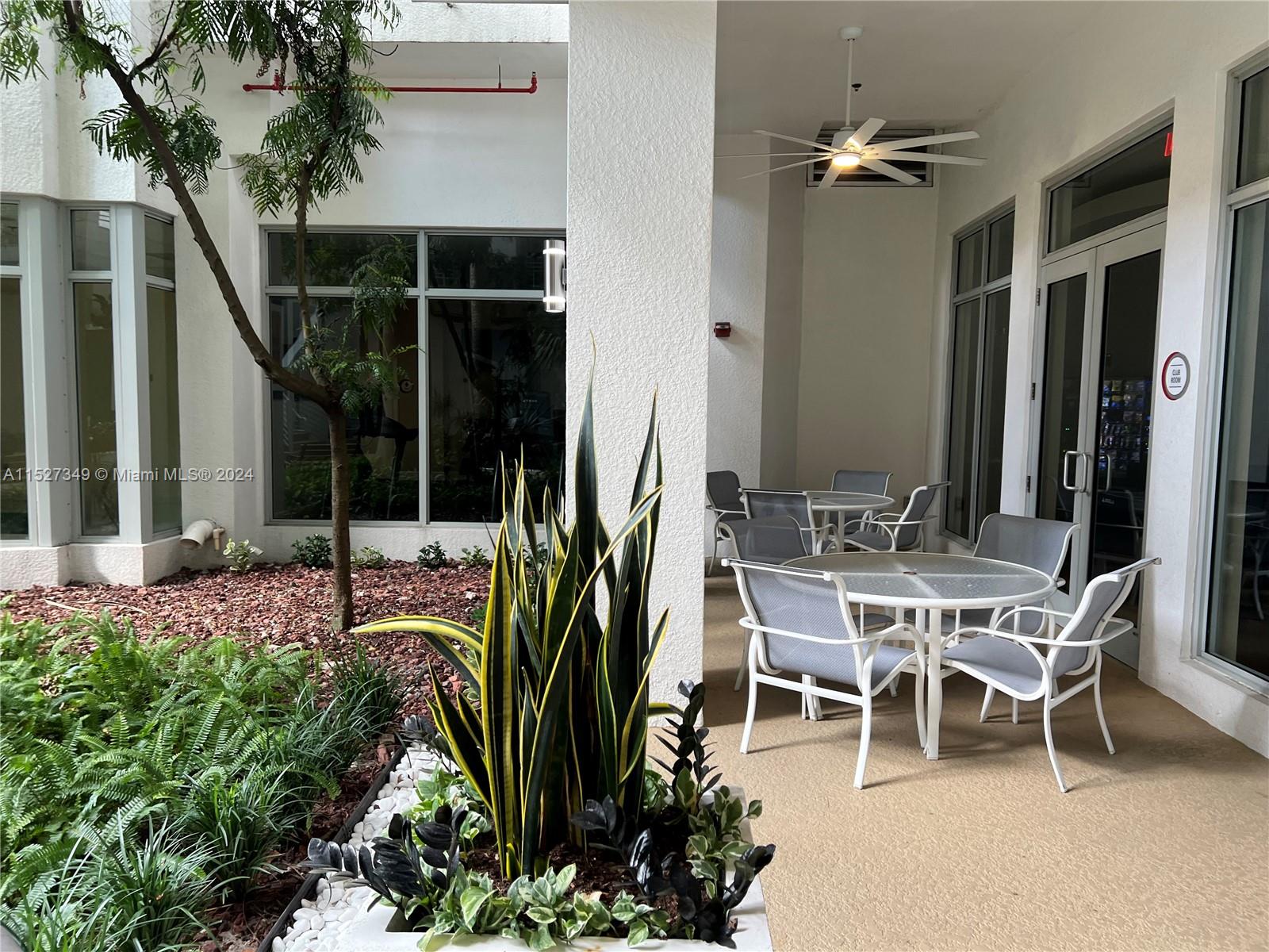 1830 Radius Dr 909, Hollywood, Florida 33020, 2 Bedrooms Bedrooms, ,2 BathroomsBathrooms,Residential,For Sale,1830 Radius Dr 909,A11527349