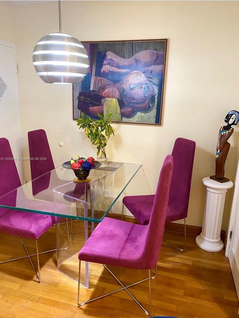 30 Almeria Ave 5, Coral Gables, Florida 33134, 1 Bedroom Bedrooms, ,1 BathroomBathrooms,Residential,For Sale,30 Almeria Ave 5,A11528006