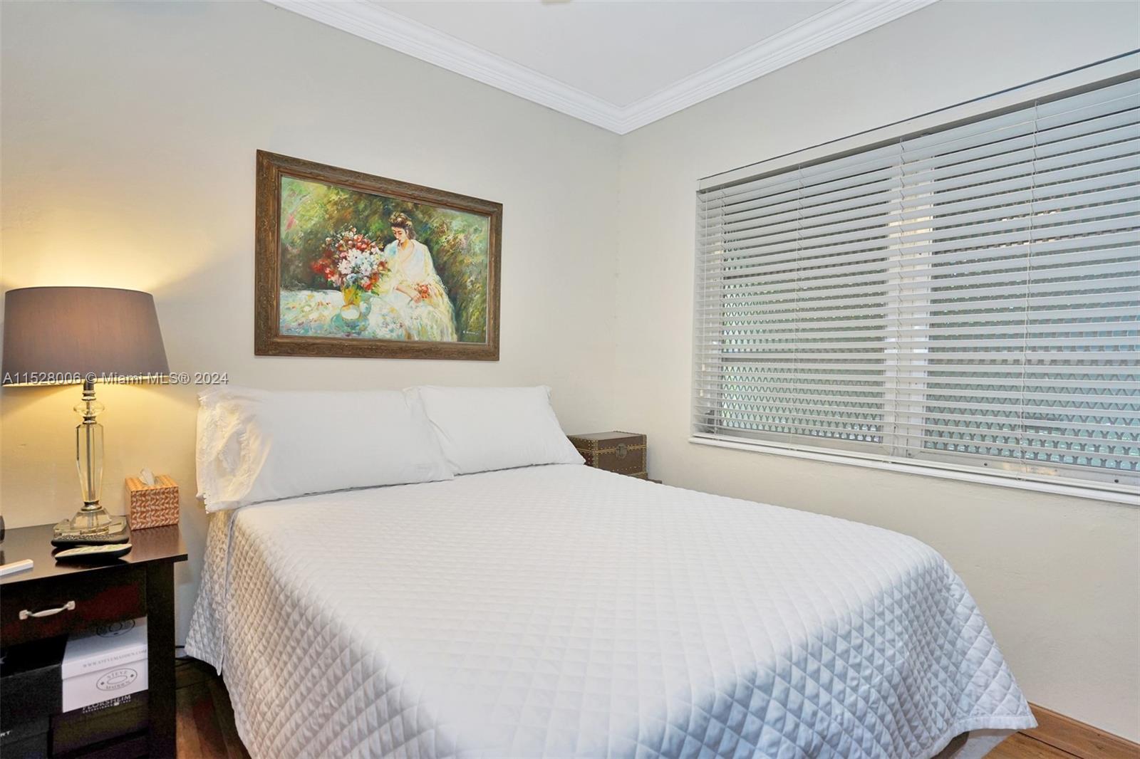 30 Almeria Ave 5, Coral Gables, Florida 33134, 1 Bedroom Bedrooms, ,1 BathroomBathrooms,Residential,For Sale,30 Almeria Ave 5,A11528006