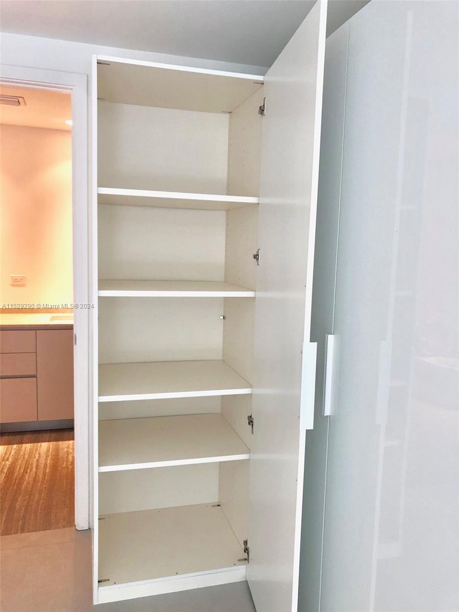 1010 BRICKELL 2707, Miami, Florida 33131, 2 Bedrooms Bedrooms, ,2 BathroomsBathrooms,Residential,For Sale,1010 BRICKELL 2707,A11529290