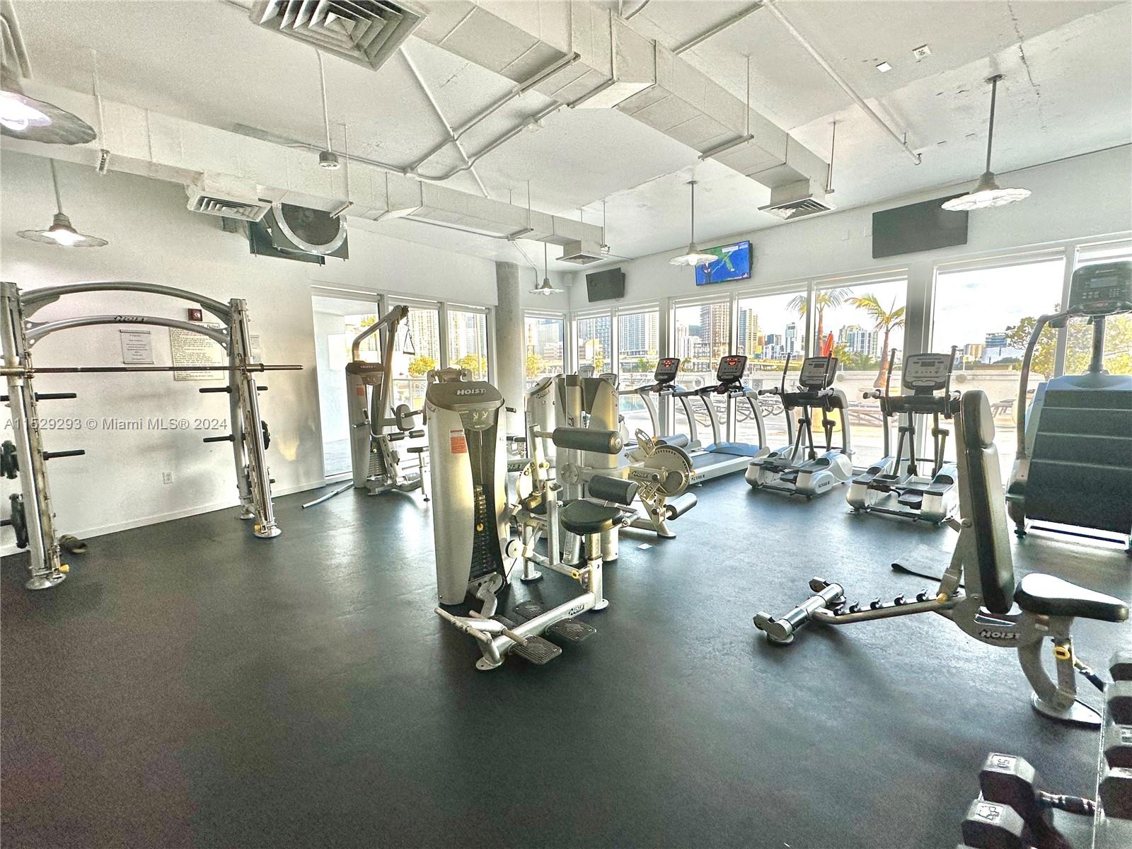 10 SW South River Dr 1610, Miami, Florida 33130, 1 Bedroom Bedrooms, ,1 BathroomBathrooms,Residentiallease,For Rent,10 SW South River Dr 1610,A11529293