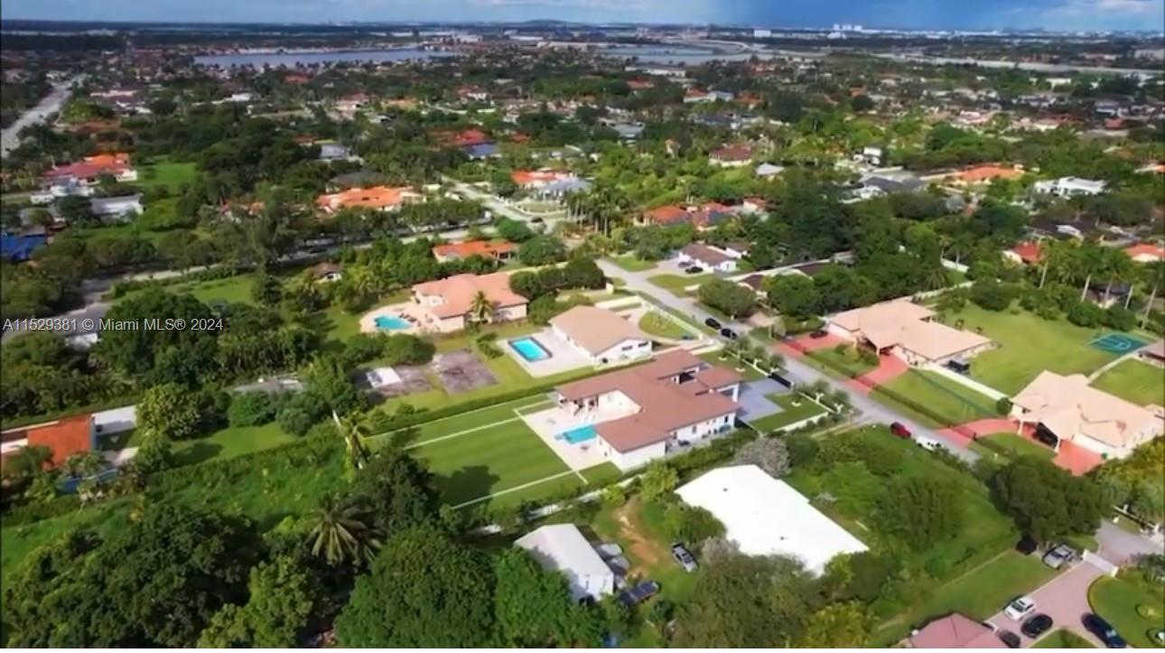320 125th Ave, Miami, FL, 33184 United States, 5 Bedrooms Bedrooms, ,6 BathroomsBathrooms,Residential,For Sale,125th Ave,A11529381