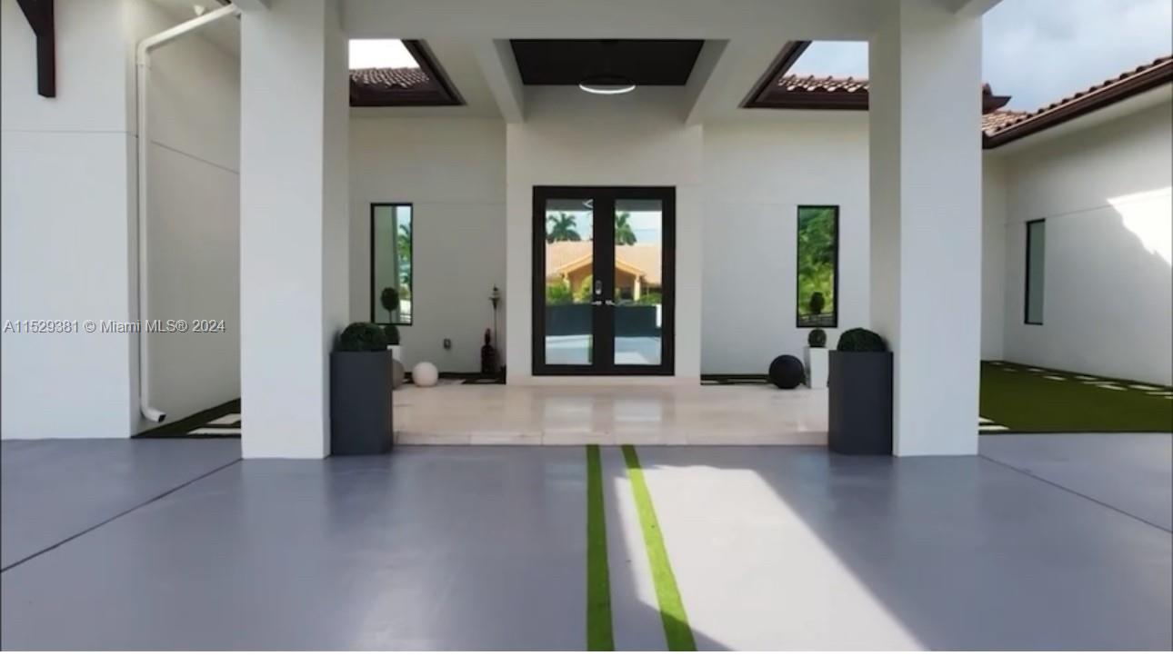 320 125th Ave, Miami, FL, 33184 United States, 5 Bedrooms Bedrooms, ,6 BathroomsBathrooms,Residential,For Sale,125th Ave,A11529381