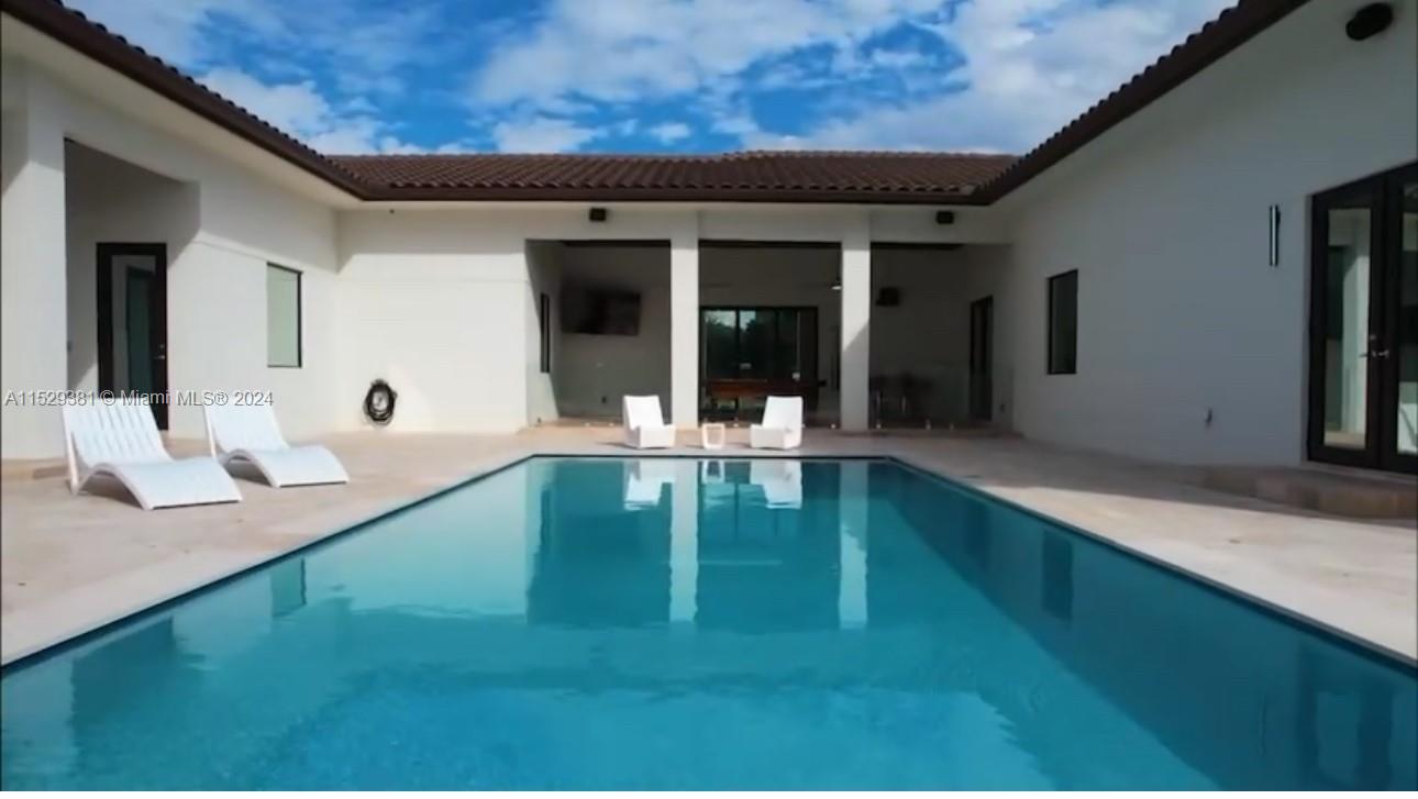 320 125th Ave, Miami, FL, 33184 United States, 5 Bedrooms Bedrooms, ,6 BathroomsBathrooms,Residential,For Sale,125th Ave,A11529381