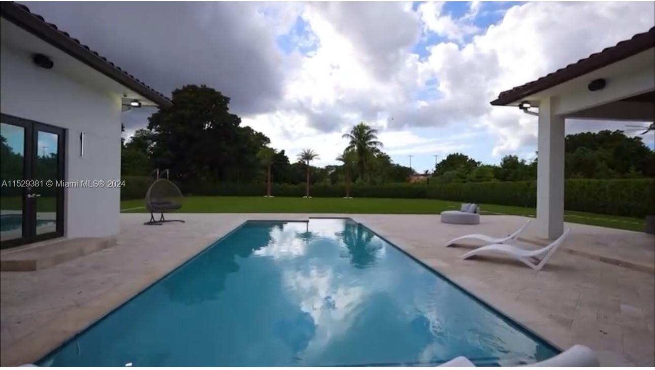 320 125th Ave, Miami, FL, 33184 United States, 5 Bedrooms Bedrooms, ,6 BathroomsBathrooms,Residential,For Sale,125th Ave,A11529381