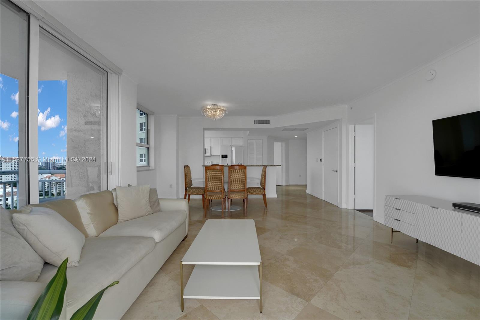 19501 W Country Club Dr 1909, Aventura, Florida 33180, 2 Bedrooms Bedrooms, ,2 BathroomsBathrooms,Residential,For Sale,19501 W Country Club Dr 1909,A11527756