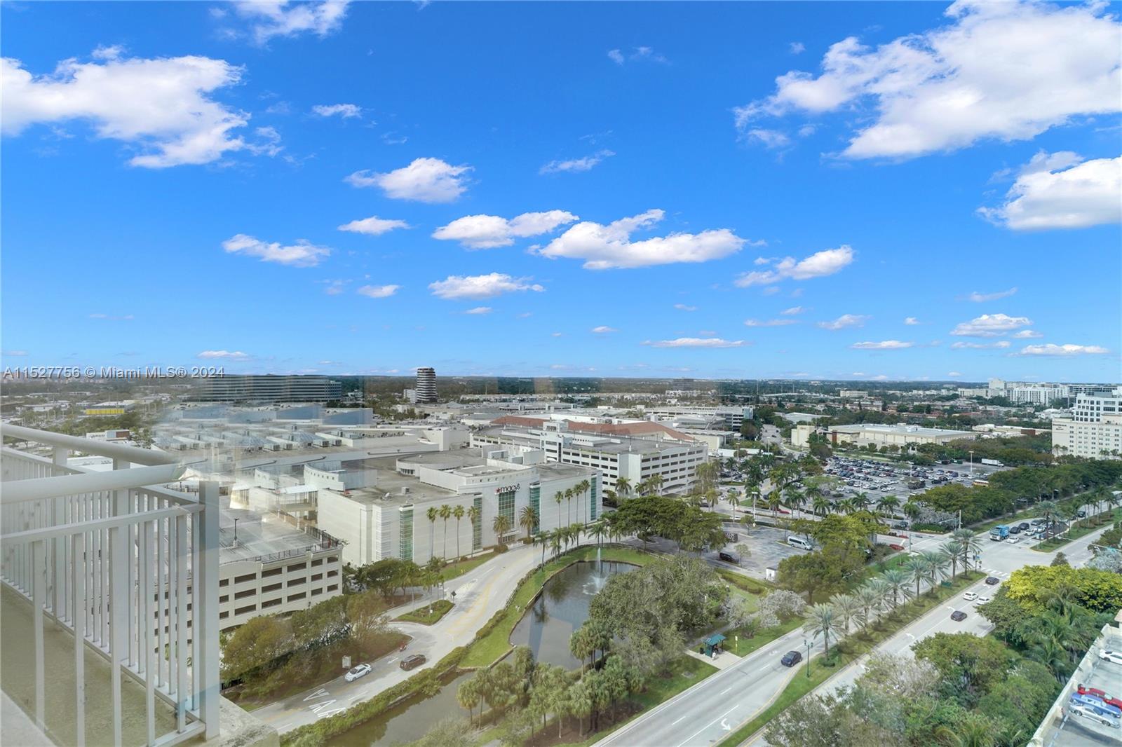 19501 W Country Club Dr 1909, Aventura, Florida 33180, 2 Bedrooms Bedrooms, ,2 BathroomsBathrooms,Residential,For Sale,19501 W Country Club Dr 1909,A11527756