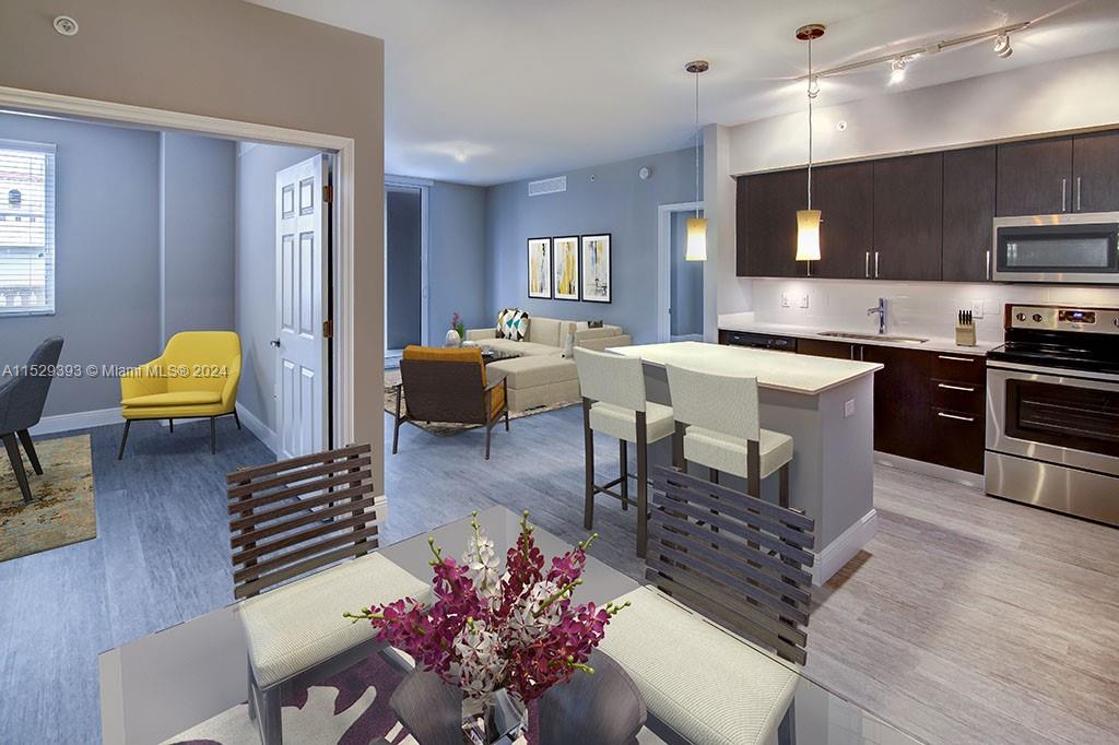 2000 Salzedo Street 213, Coral Gables, Florida 33134, 1 Bedroom Bedrooms, ,1 BathroomBathrooms,Residentiallease,For Rent,2000 Salzedo Street 213,A11529393