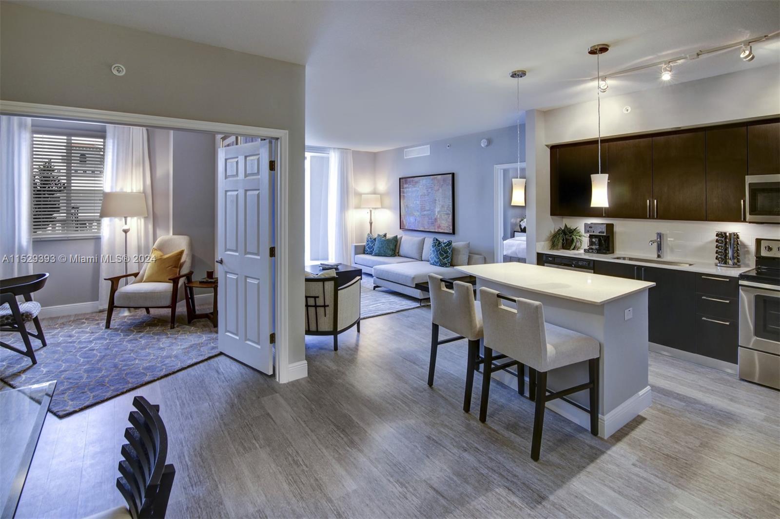 2000 Salzedo Street 213, Coral Gables, Florida 33134, 1 Bedroom Bedrooms, ,1 BathroomBathrooms,Residentiallease,For Rent,2000 Salzedo Street 213,A11529393
