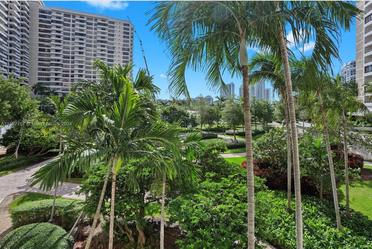 600 Three Islands Blvd 214, Hallandale Beach, Florida 33009, 1 Bedroom Bedrooms, ,1 BathroomBathrooms,Residential,For Sale,600 Three Islands Blvd 214,A11527757