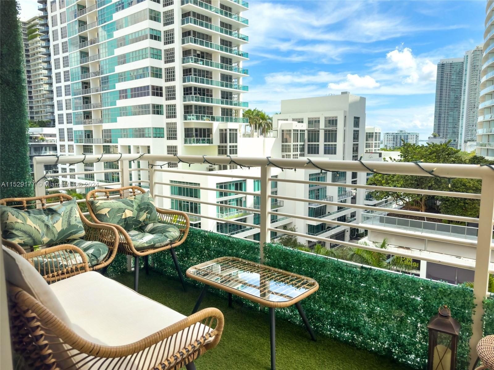 3250 NE 1st Ave 718, Miami, Florida 33137, 2 Bedrooms Bedrooms, ,2 BathroomsBathrooms,Residentiallease,For Rent,3250 NE 1st Ave 718,A11529177