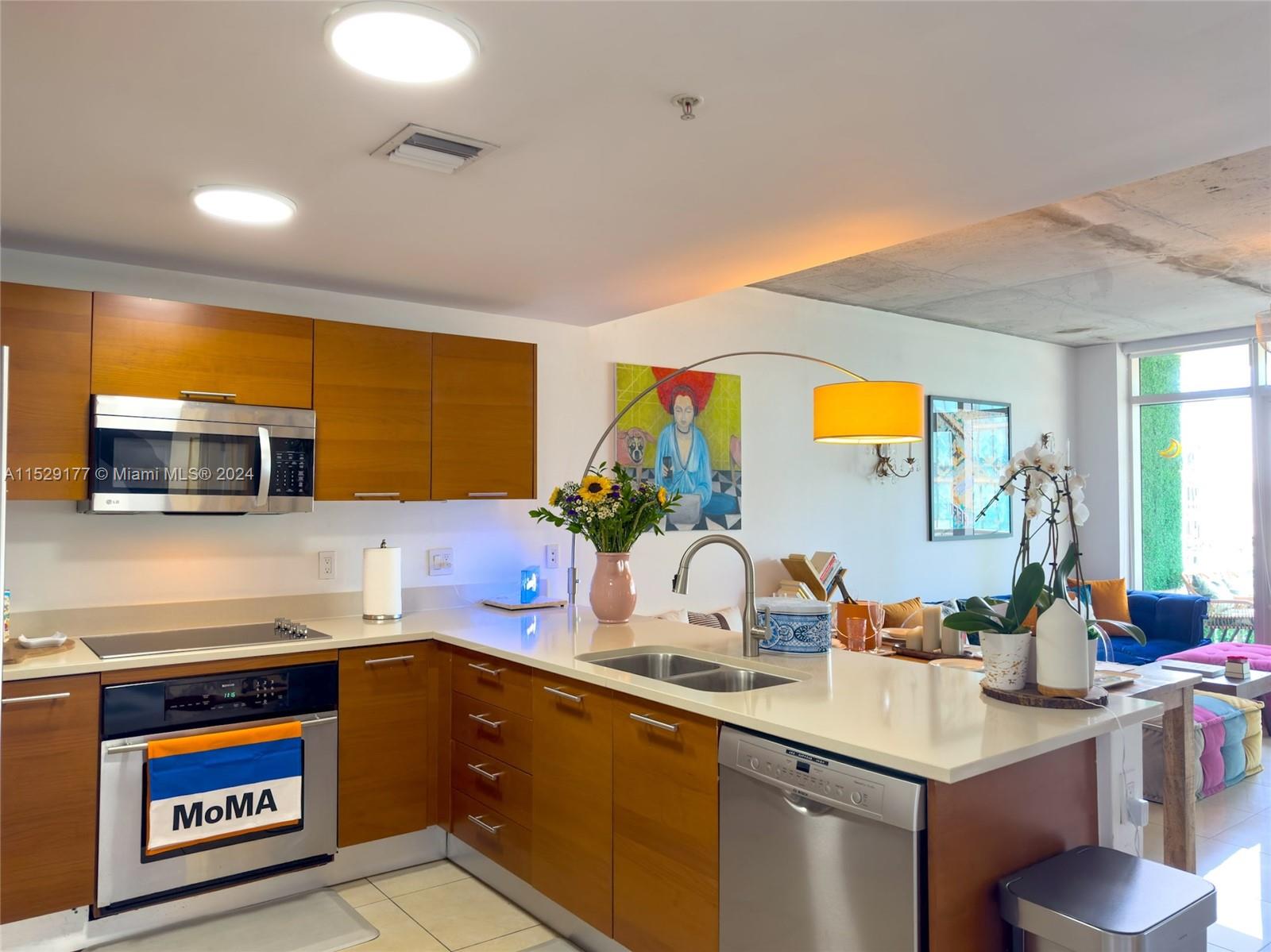 3250 NE 1st Ave 718, Miami, Florida 33137, 2 Bedrooms Bedrooms, ,2 BathroomsBathrooms,Residentiallease,For Rent,3250 NE 1st Ave 718,A11529177