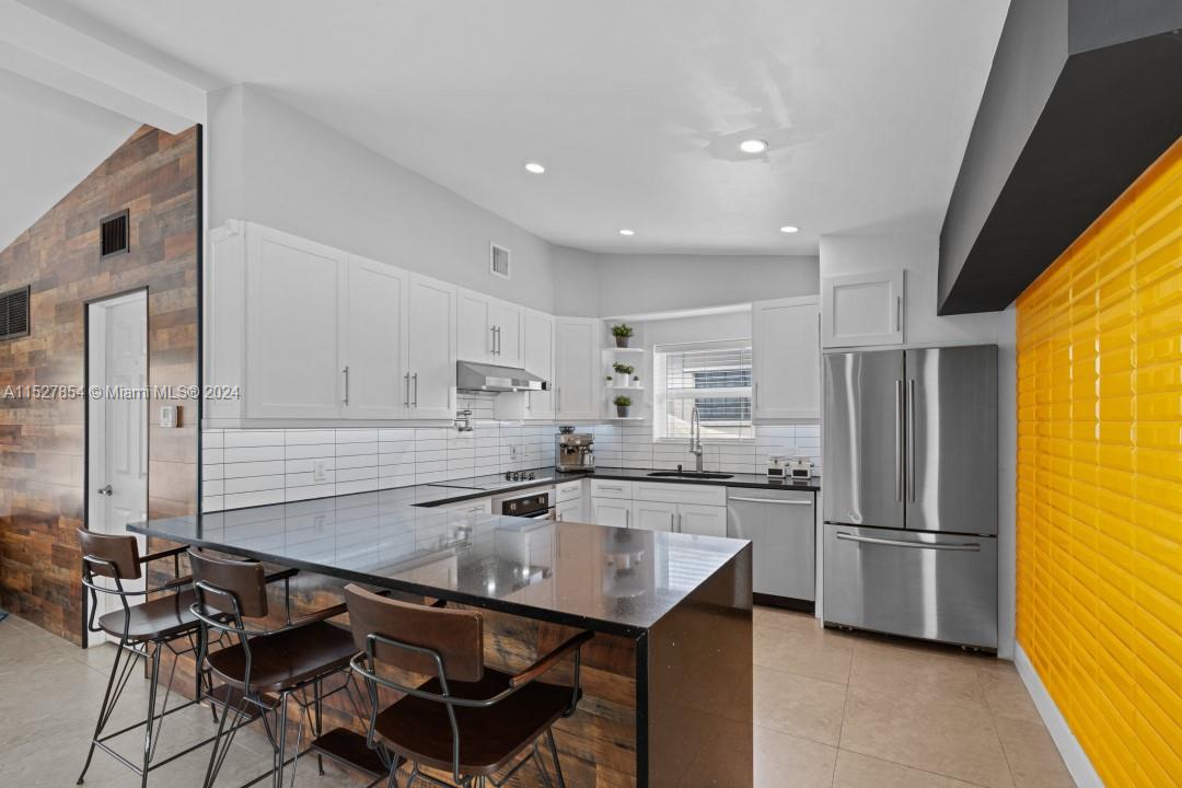 2678 Marathon Ln, Fort Lauderdale, FL, 33312 United States, 2 Bedrooms Bedrooms, ,2 BathroomsBathrooms,Residential,For Sale,Marathon Ln,A11527854