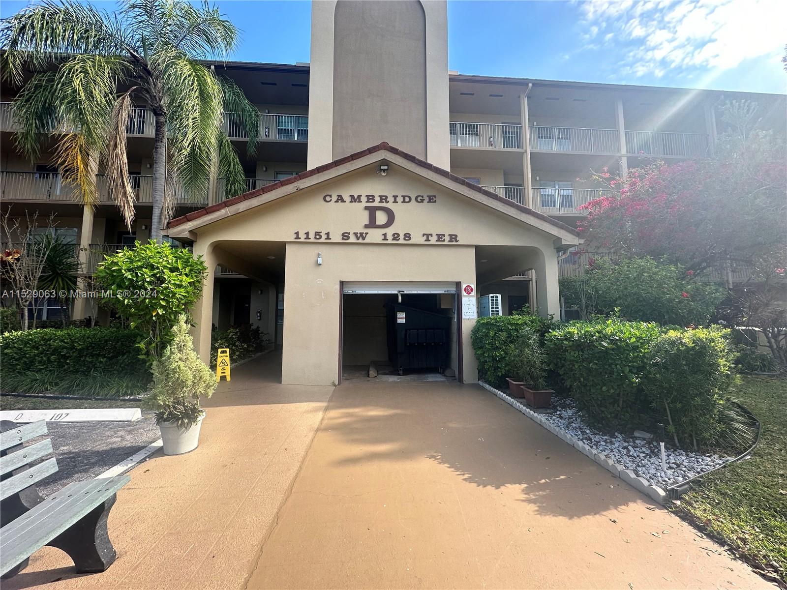 1151 SW 128th Ter 210D, Pembroke Pines, Florida 33027, 2 Bedrooms Bedrooms, ,2 BathroomsBathrooms,Residentiallease,For Rent,1151 SW 128th Ter 210D,A11529063