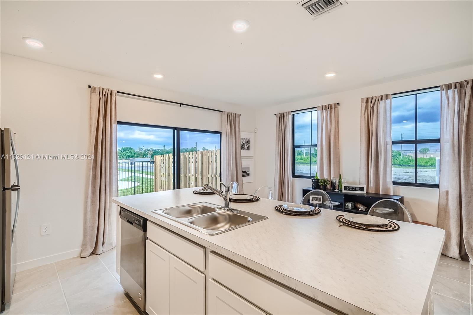 1208 NE 5th Court, Florida City, Florida 33034, 3 Bedrooms Bedrooms, ,2 BathroomsBathrooms,Residential,For Sale,1208 NE 5th Court,A11529424