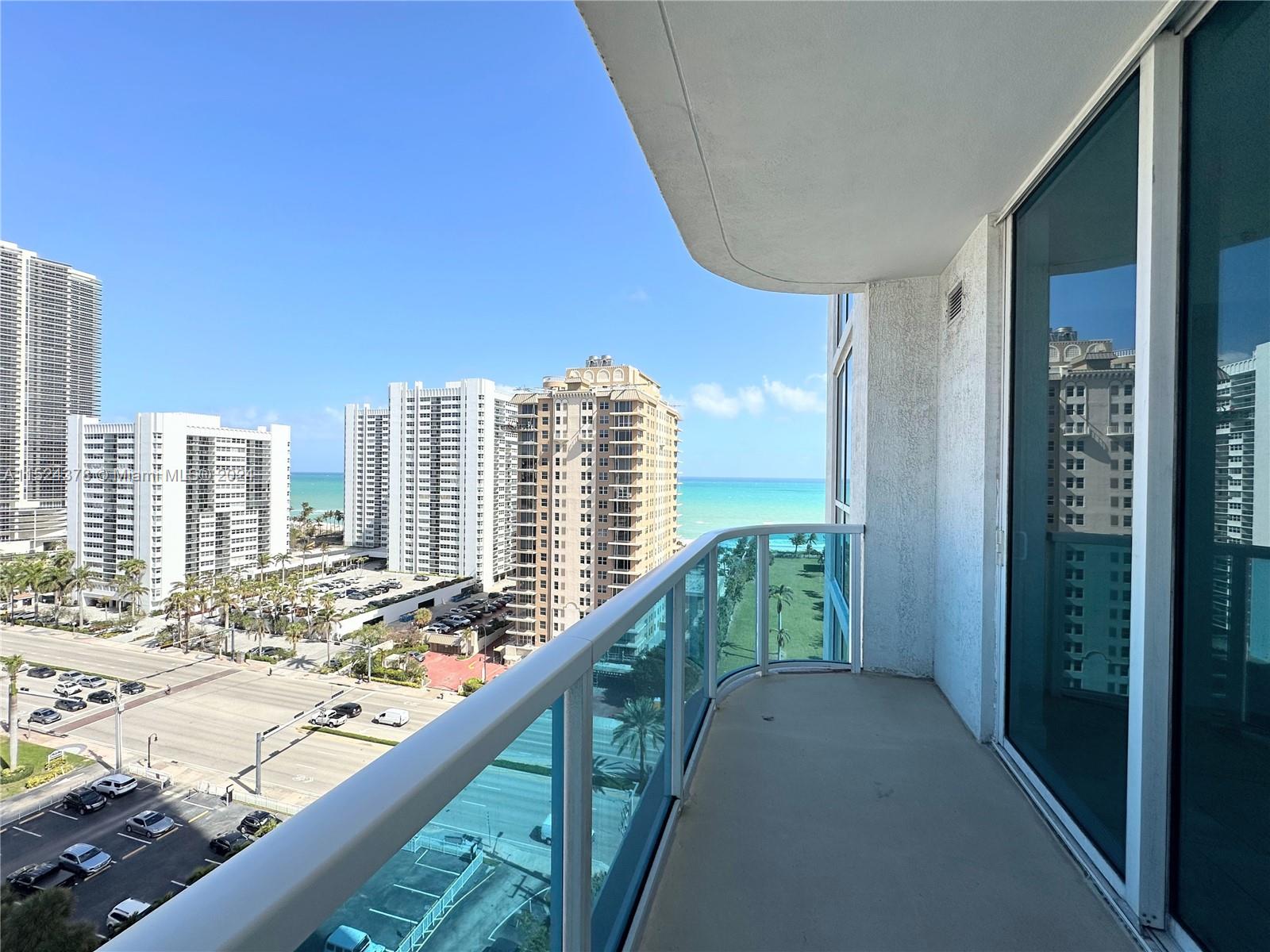 1945 S Ocean Dr 1212, Hallandale Beach, Florida 33009, 1 Bedroom Bedrooms, ,1 BathroomBathrooms,Residential,For Sale,1945 S Ocean Dr 1212,A11524378