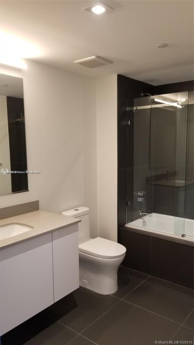 1600 NE 1st Ave 1817, Miami, Florida 33132, 1 Bedroom Bedrooms, ,1 BathroomBathrooms,Residential,For Sale,1600 NE 1st Ave 1817,A11529488