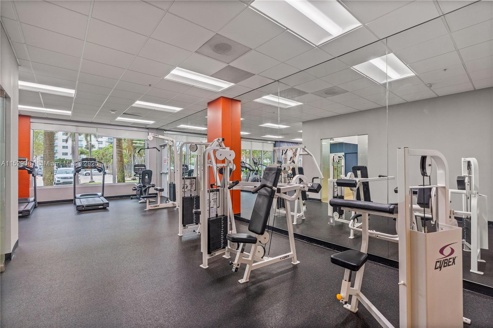19380 Collins Ave 621, Sunny Isles Beach, Florida 33160, 1 Bedroom Bedrooms, ,1 BathroomBathrooms,Residential,For Sale,19380 Collins Ave 621,A11529387