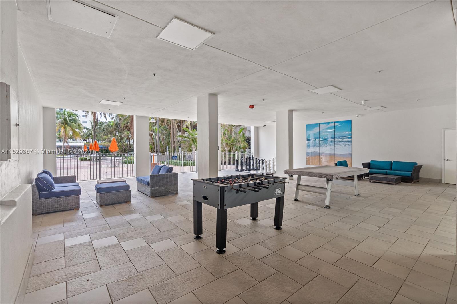 19380 Collins Ave, Sunny Isles Beach, FL, 33160 United States, 1 Bedroom Bedrooms, ,1 BathroomBathrooms,Residential,For Sale,Collins Ave,A11529387