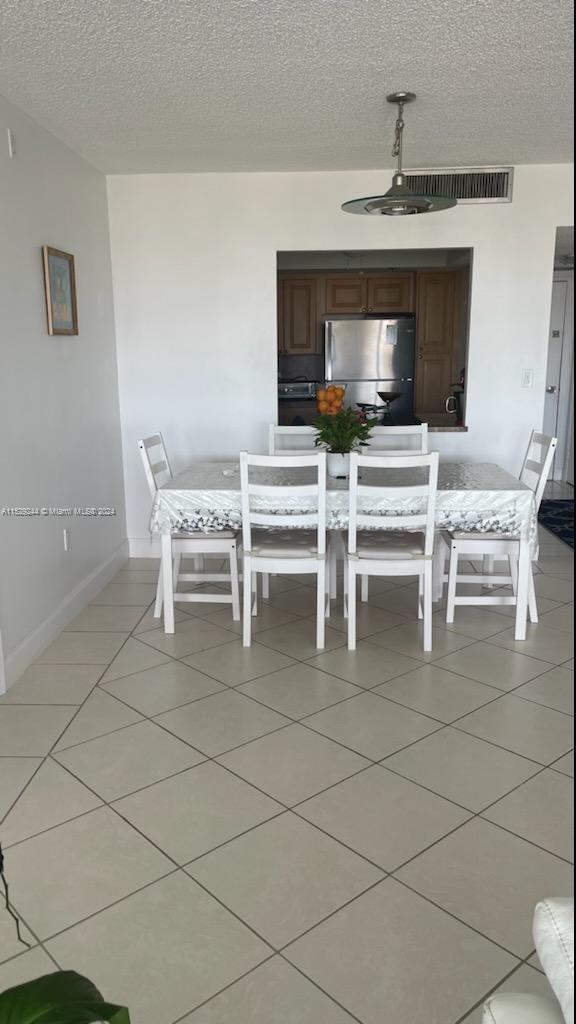 20505 E Country Club Dr 1639, Aventura, Florida 33180, 2 Bedrooms Bedrooms, ,2 BathroomsBathrooms,Residentiallease,For Rent,20505 E Country Club Dr 1639,A11529244