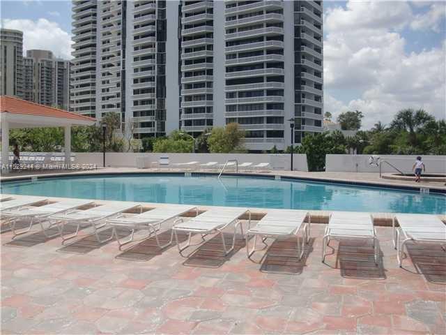 20505 E Country Club Dr 1639, Aventura, Florida 33180, 2 Bedrooms Bedrooms, ,2 BathroomsBathrooms,Residentiallease,For Rent,20505 E Country Club Dr 1639,A11529244