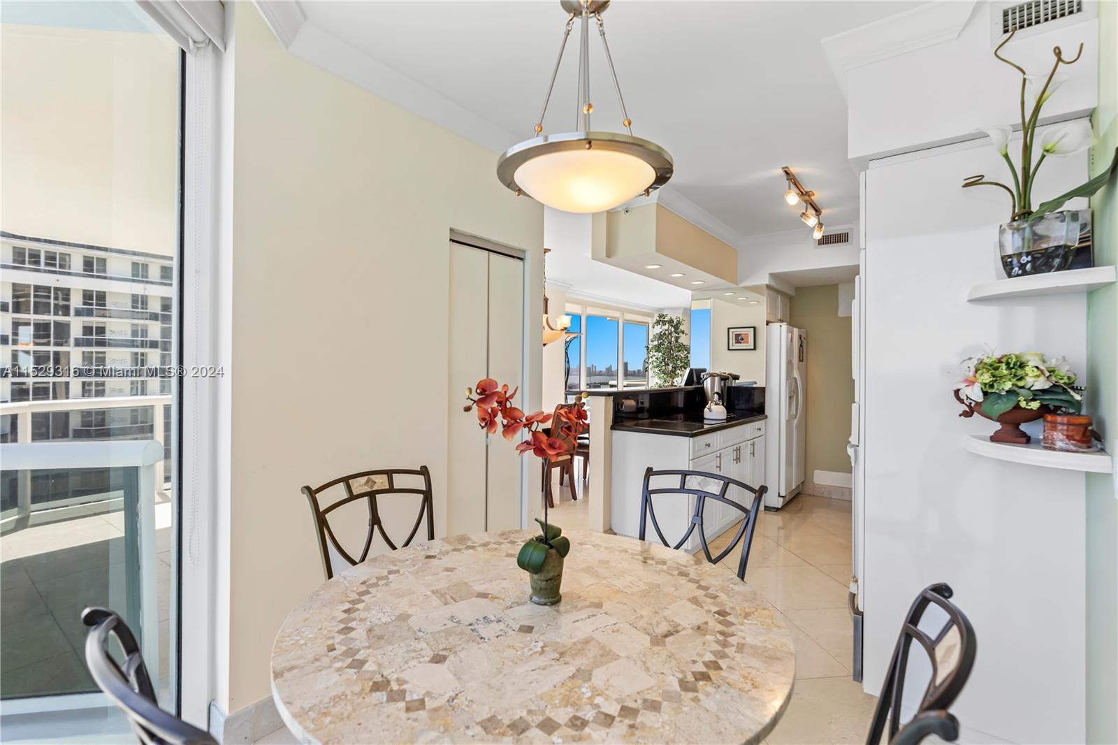 4779 Collins Ave, Miami Beach, FL, 33140 United States, 3 Bedrooms Bedrooms, ,3 BathroomsBathrooms,Residential,For Sale,Collins Ave,A11529316