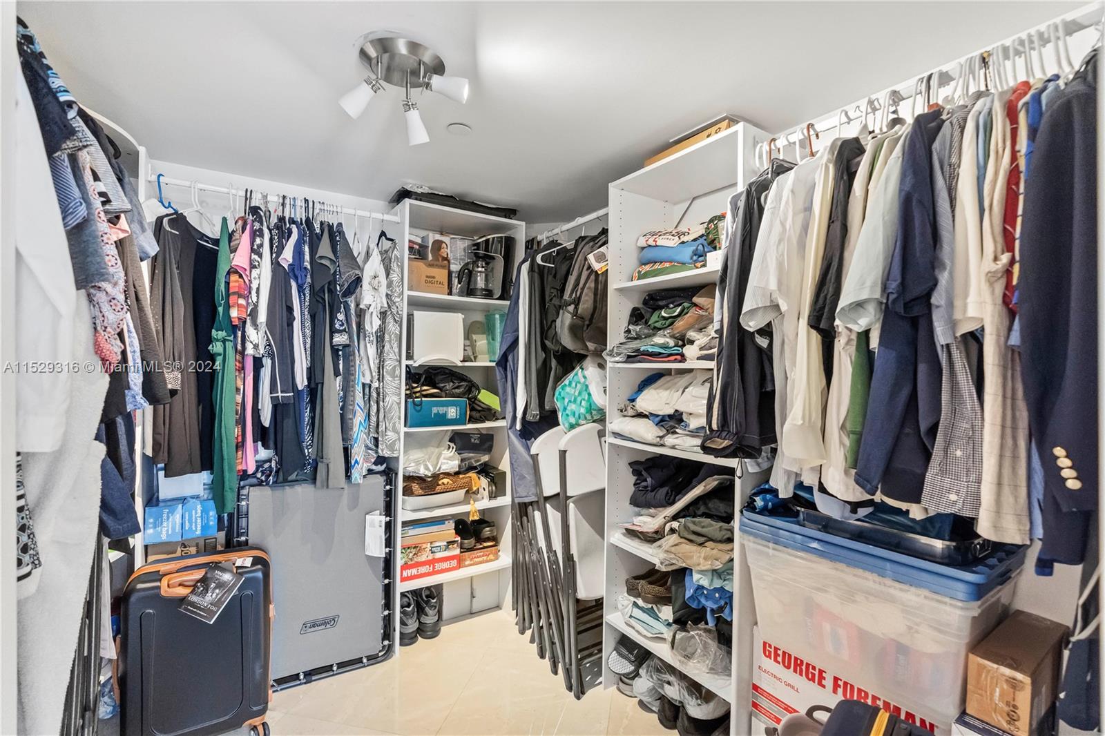 4779 Collins Ave, Miami Beach, FL, 33140 United States, 3 Bedrooms Bedrooms, ,3 BathroomsBathrooms,Residential,For Sale,Collins Ave,A11529316