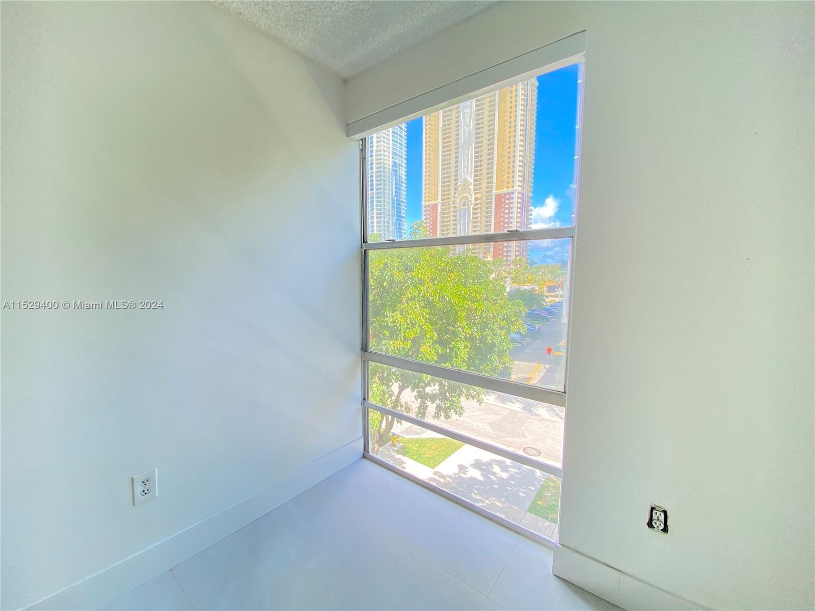 17620 Atlantic Blvd, Sunny Isles Beach, FL, 33160 United States, 2 Bedrooms Bedrooms, ,2 BathroomsBathrooms,Residential,For Sale,Atlantic Blvd,A11529400