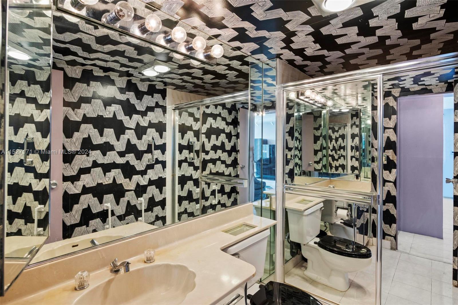 3675 N Country Club Dr 1906, Aventura, Florida 33180, 2 Bedrooms Bedrooms, ,2 BathroomsBathrooms,Residential,For Sale,3675 N Country Club Dr 1906,A11527171