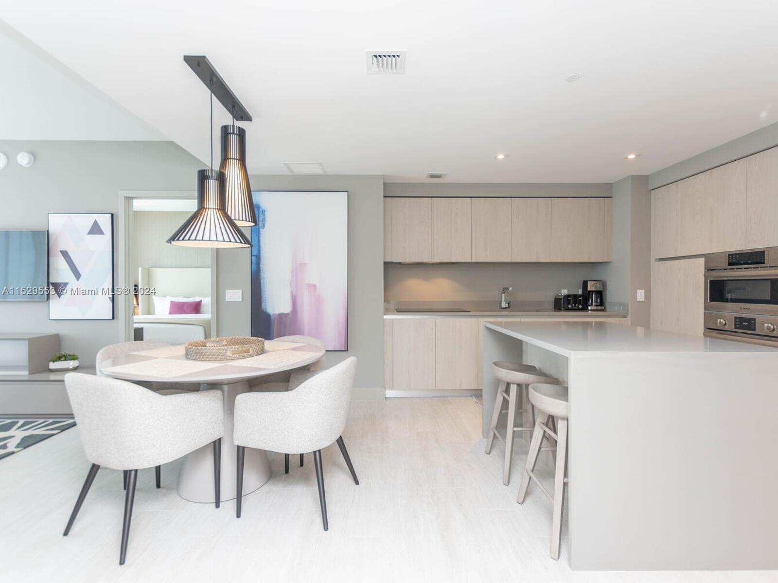 4010 S Ocean Dr R2004, Hollywood, Florida 33019, 3 Bedrooms Bedrooms, ,2 BathroomsBathrooms,Residentiallease,For Rent,4010 S Ocean Dr R2004,A11529553