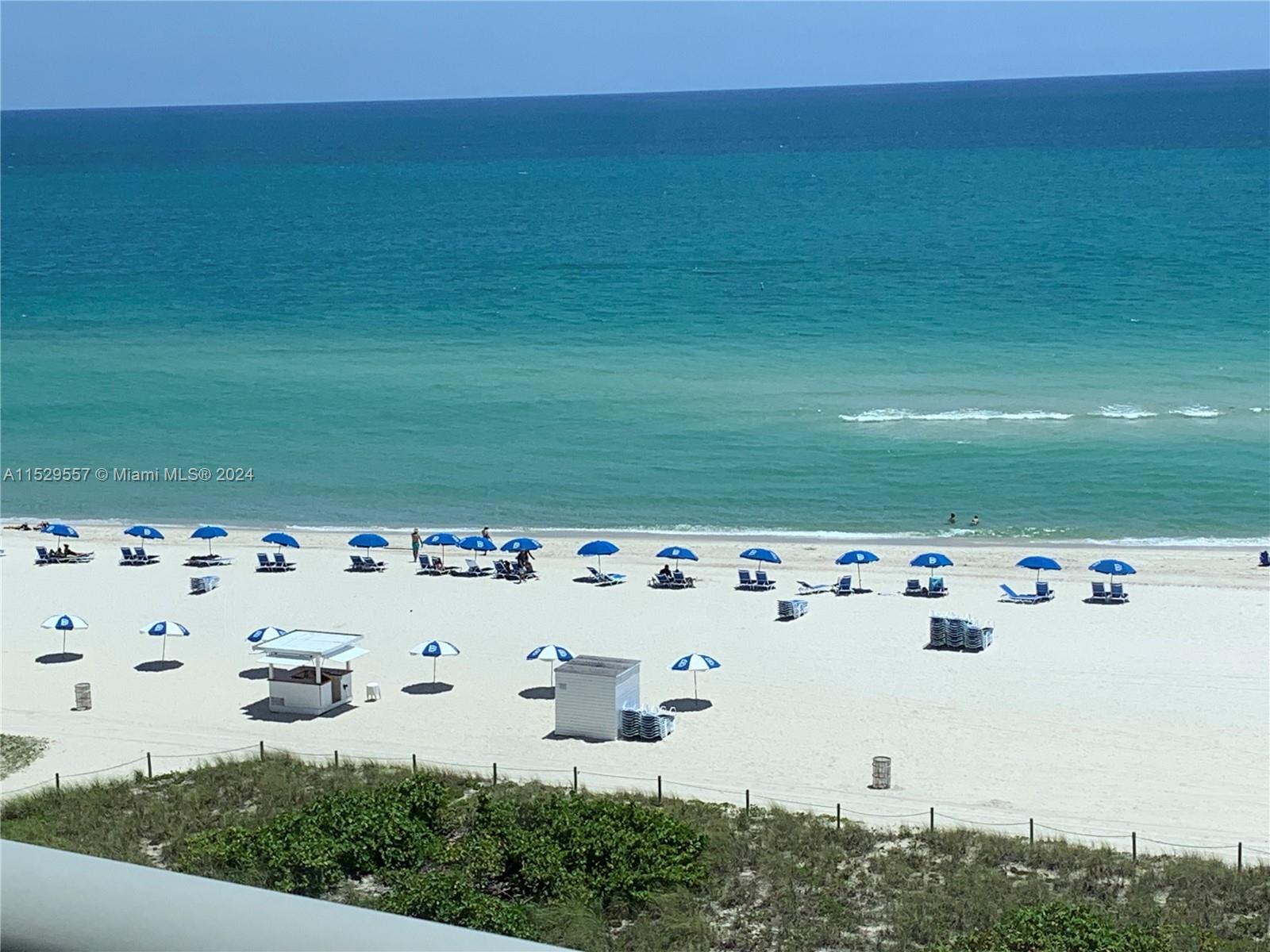 6039 Collins Ave 1221, Miami Beach, Florida 33140, 1 Bedroom Bedrooms, ,2 BathroomsBathrooms,Residentiallease,For Rent,6039 Collins Ave 1221,A11529557