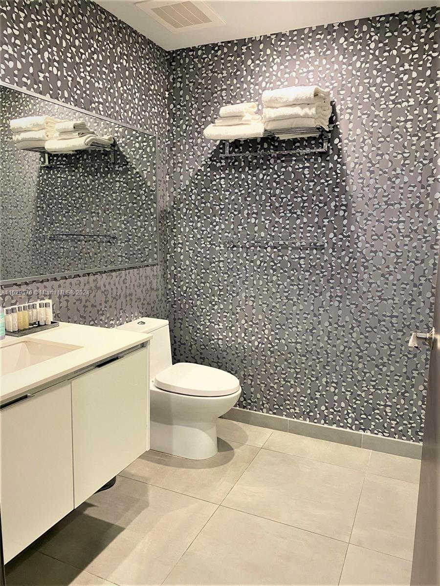 777 N Ocean Dr N210, Hollywood, Florida 33019, 2 Bedrooms Bedrooms, ,1 BathroomBathrooms,Residential,For Sale,777 N Ocean Dr N210,A11529576