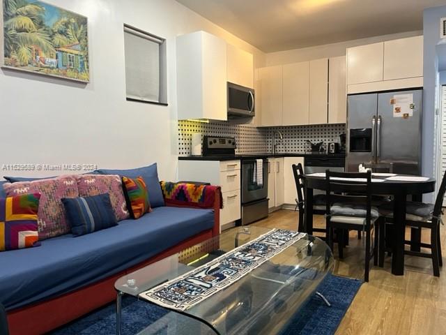 8220 NE 1st Pl A, Miami, Florida 33138, 2 Bedrooms Bedrooms, ,1 BathroomBathrooms,Residentiallease,For Rent,8220 NE 1st Pl A,A11529589