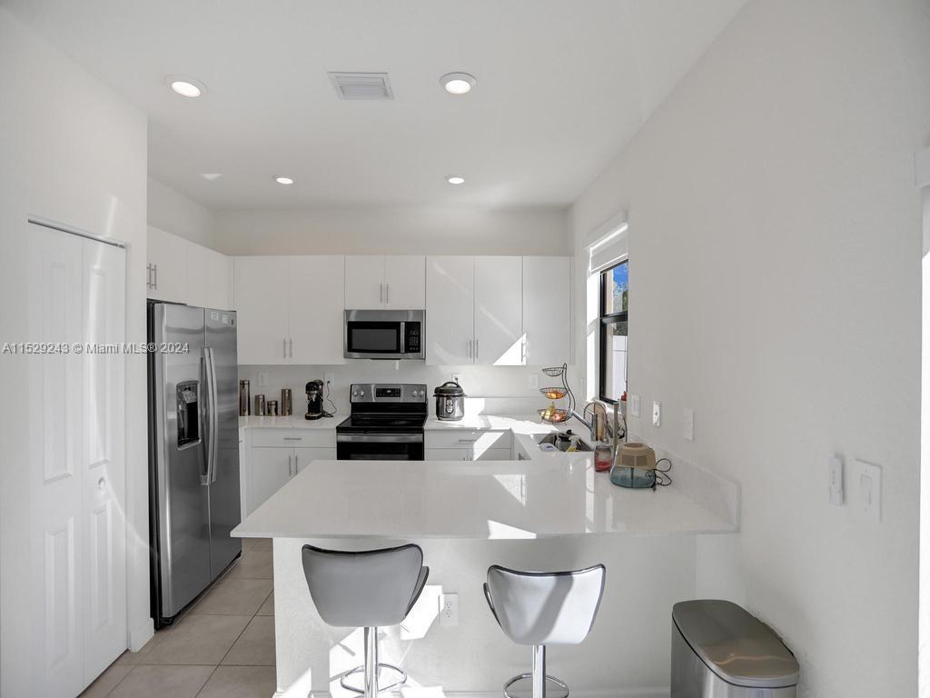 3310 W 114th Ter 3310, Hialeah, Florida 33018, 3 Bedrooms Bedrooms, ,2 BathroomsBathrooms,Residential,For Sale,3310 W 114th Ter 3310,A11529243